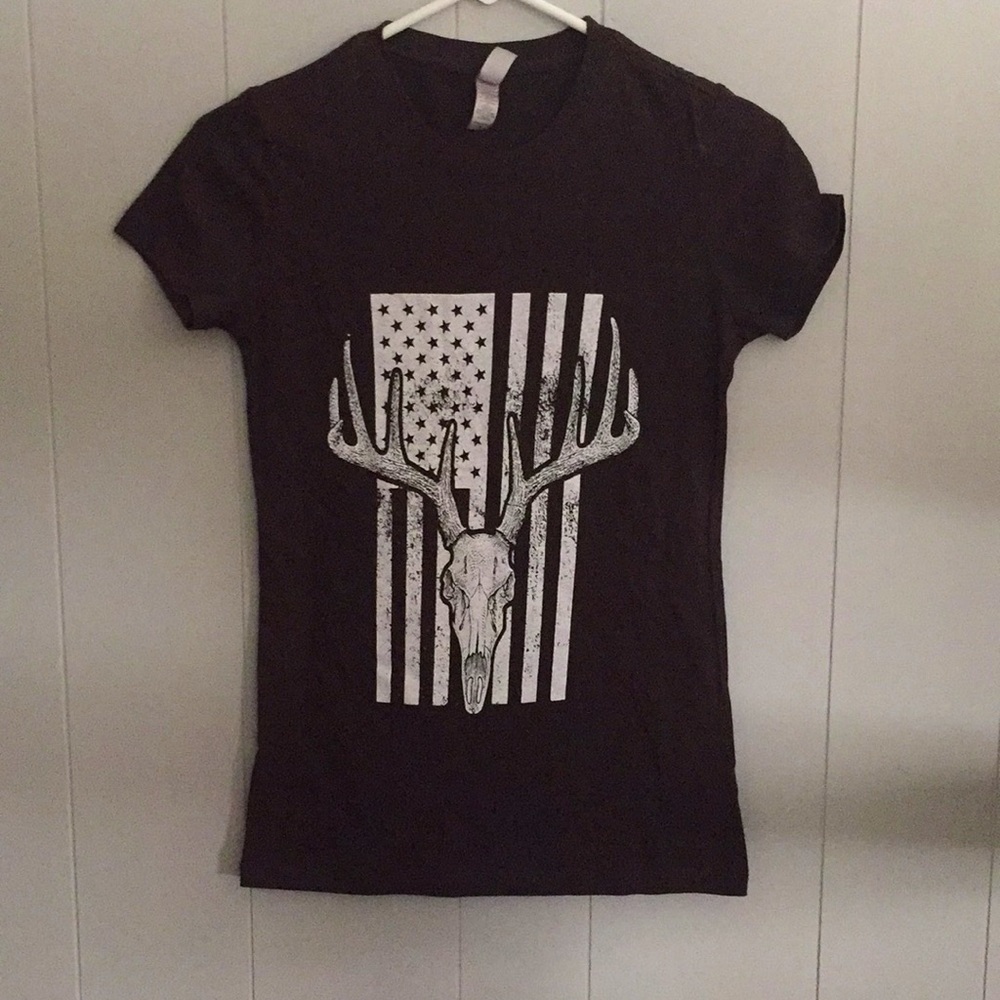 Dark brown size small 100 percent cotton 👍